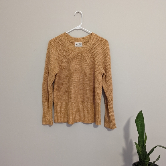 Universal Thread Sweaters - Universal Thread Women's Yellow Long Sleeve Sweater Size Large L